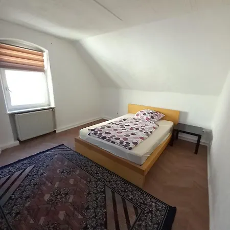 Sam Holiday home *